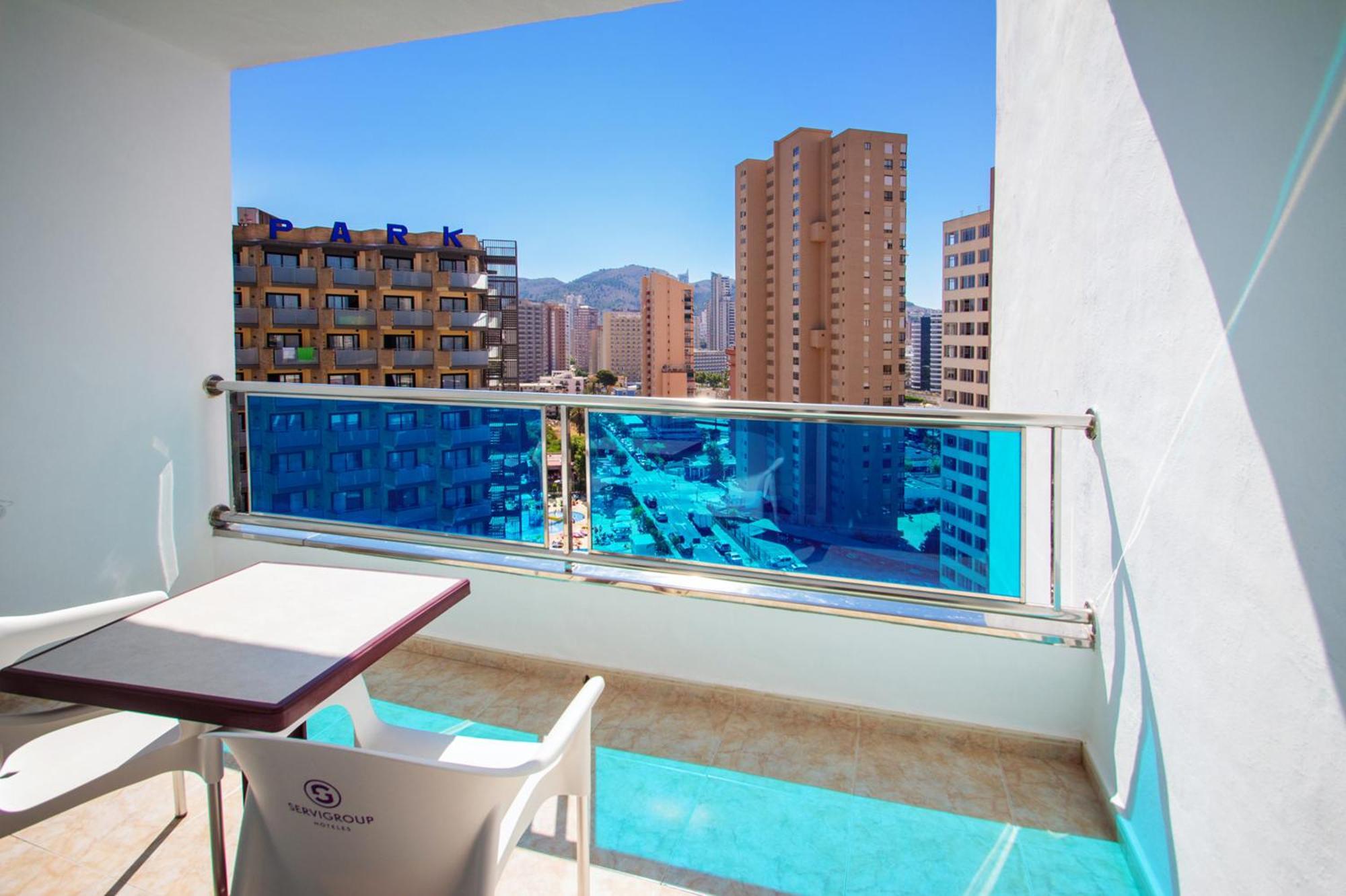 Hotel Servigroup Castilla 베니돔 객실 사진