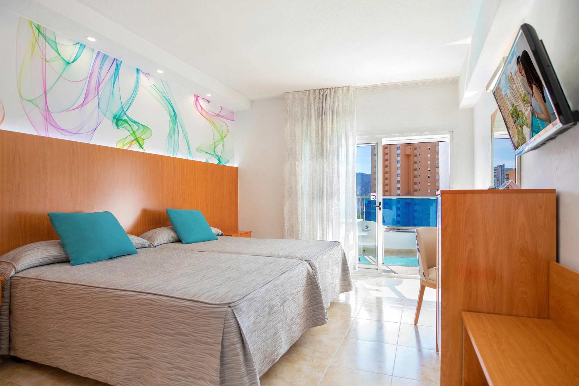 Hotel Servigroup Castilla 베니돔 객실 사진