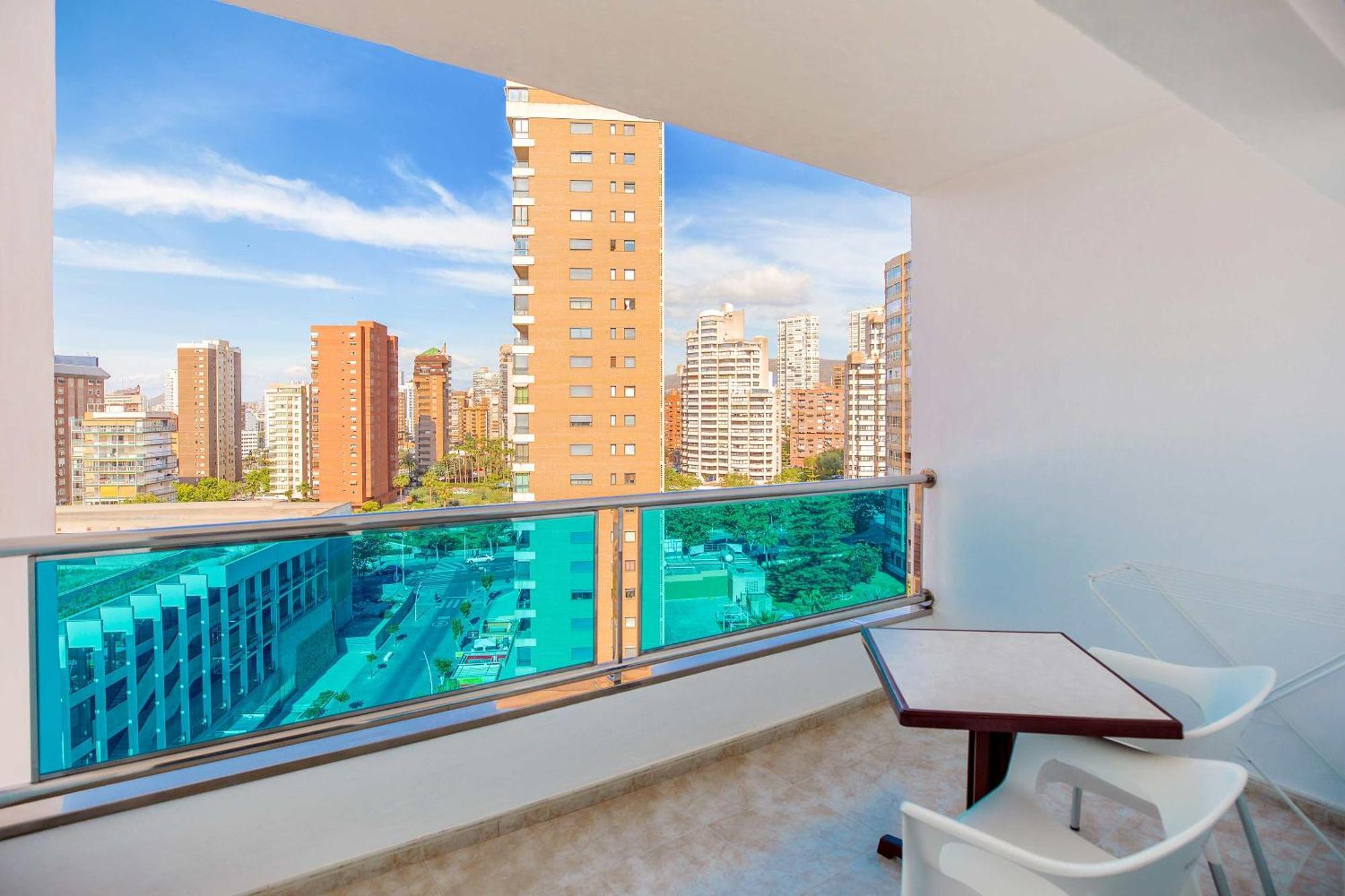 Hotel Servigroup Castilla 베니돔 객실 사진